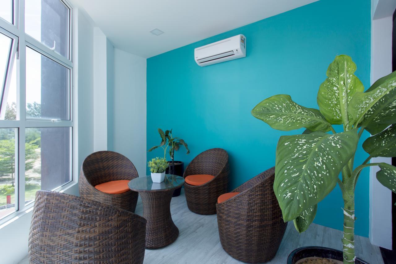Aloha Hotel Sdn Bhd Pontian Kecil Kültér fotó