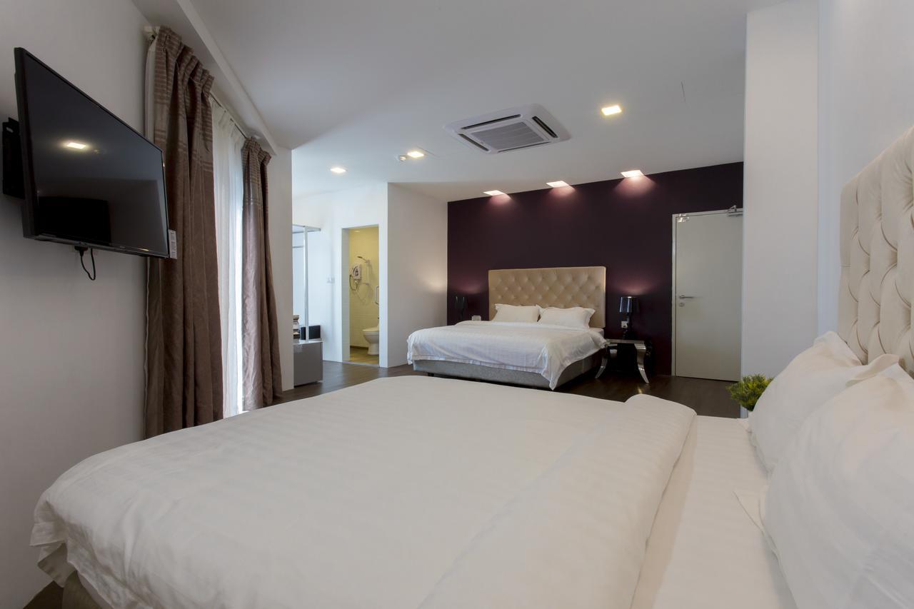 Aloha Hotel Sdn Bhd Pontian Kecil Kültér fotó
