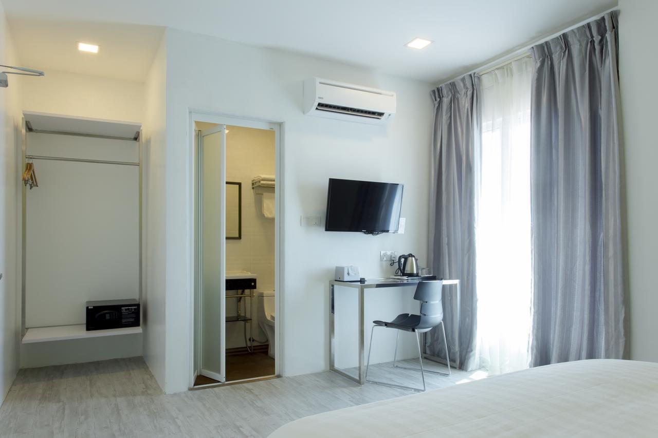 Aloha Hotel Sdn Bhd Pontian Kecil Kültér fotó